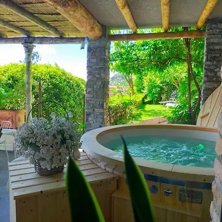 Apartment Il Monsignore - Finnish Woodenjacuzzi And Stunning Views Cernobbio