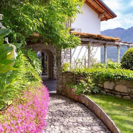 Il Monsignore - Finnish Woodenjacuzzi And Stunning Views Apartment Cernobbio